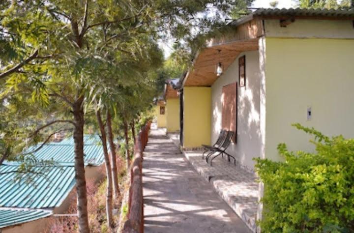 Astraal Resorts And Spa Rišikéš Pokoj fotografie