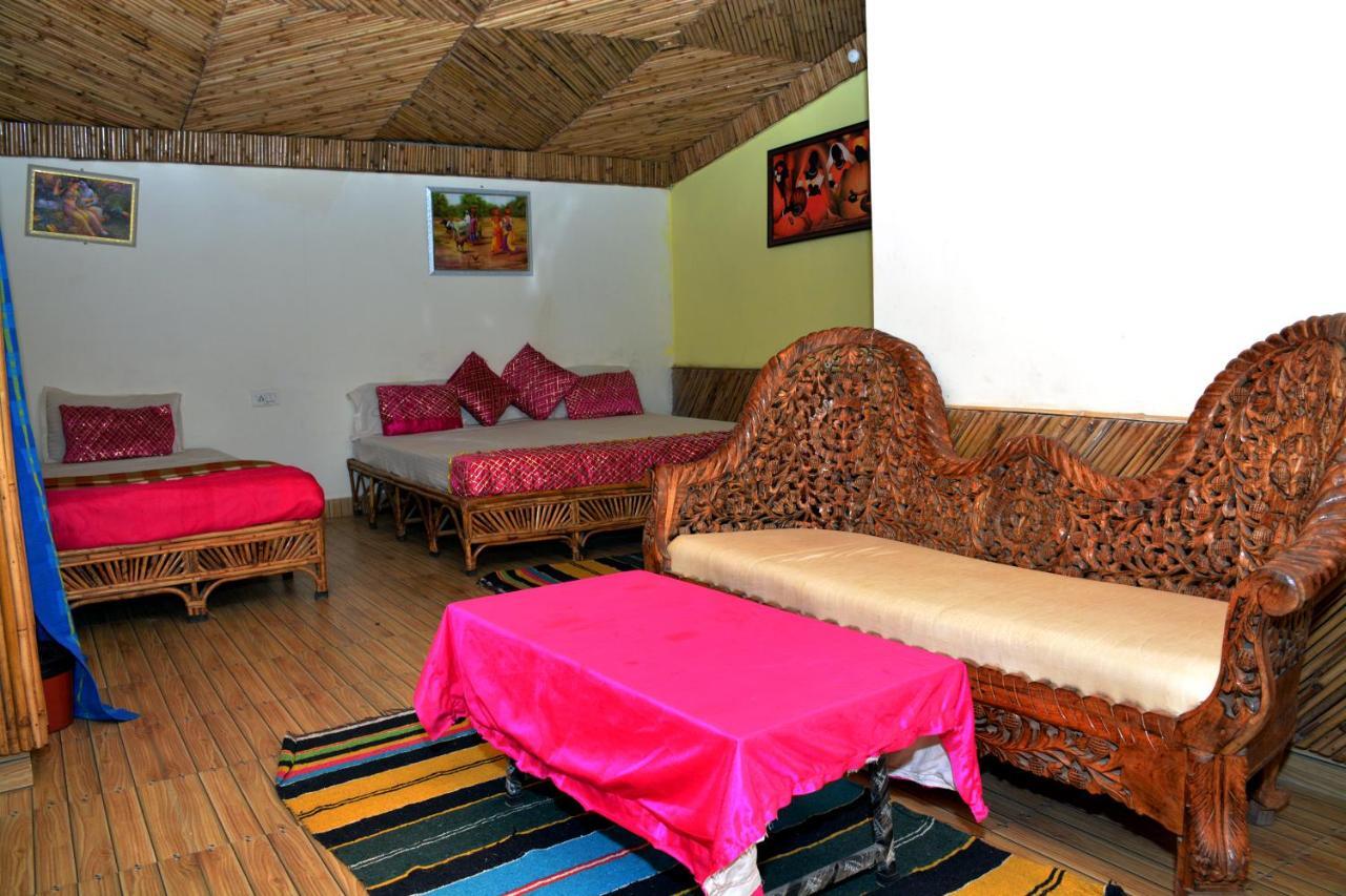 Astraal Resorts And Spa Rišikéš Exteriér fotografie